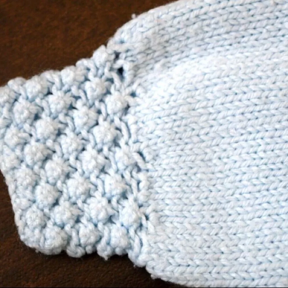 Handknitted  Baby Cardigan Sweater Baby blue w/One  Button Raglan sl. 3-… - Picture 3 of 7